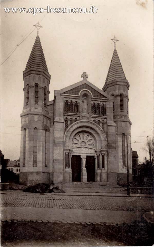BESANÇON - Rue Carnot - Église du Sacré-Cœur